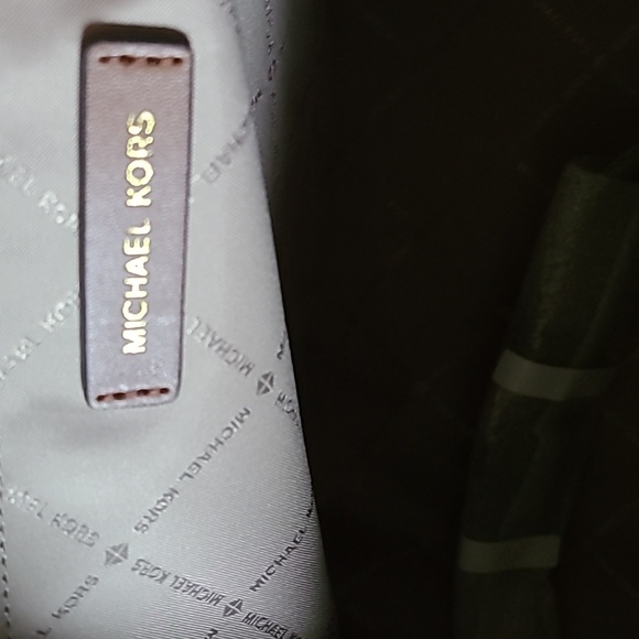 Michael Kors Jet Set Travel XL Duffle Weekender Luggage Bag Vanilla & Wallet - Picture 4 of 8